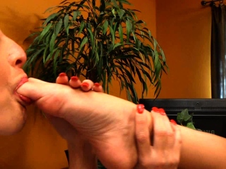Retro lesbian foot fetish