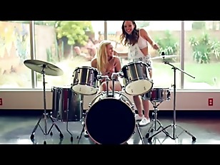 bang the drum teacher2kTKszt