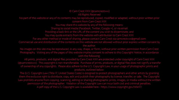 Cam Crest eagerly licks Ditaya’s Pussy (free)