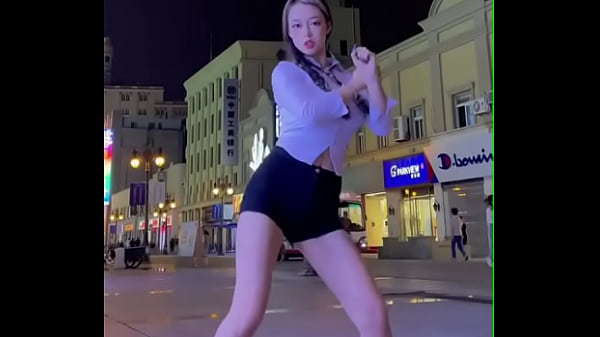 Chinese slut dancing in public douyin
