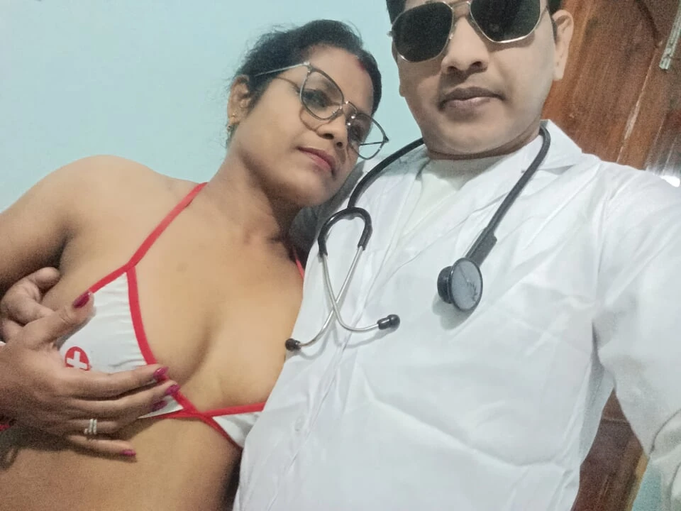 Delhi Hospital Nurse Sheela Hot Blowjob and Romantic Fucking with Doctor Pandit- viral sex