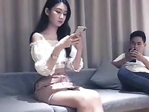 身高178的长腿美女，超模般的身材，明星般的颜值，还特别骚浪，鸡巴一进去就淫水泛滥，露脸美女高潮双飞，秘书空姐网红，模特范冰冰林志玲 CHINESE CHINA 迪丽热巴杨幂女明星，高潮美女大长