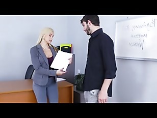 Hot Professor Sarah Tries to Take Her Student’s Huge CockqBcb