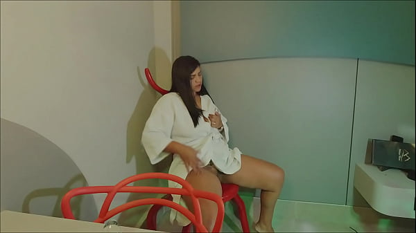 ME ARROMBA LOGO: A Rola Não Sai Desse Cuzinho Apertado.