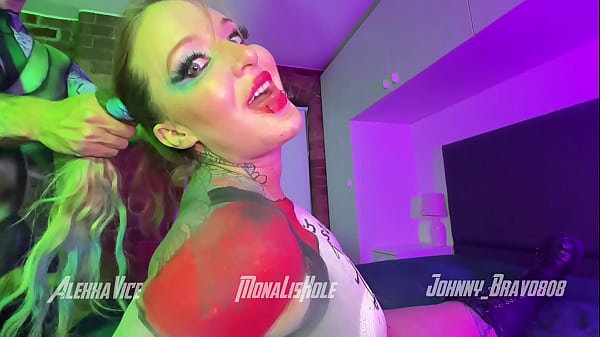 Cosplay Bodypaint Anal Harley Quinn and Joker Insanity