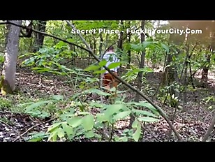 We went for a risky hot fuck in the parktZY0OauM