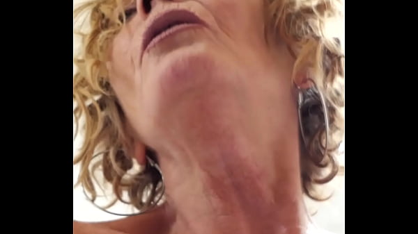 Wet orgasm with my dildo.